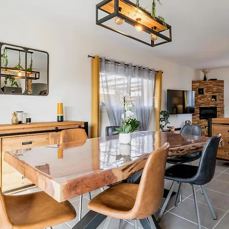 Charmante Maison Moderne Avec Jardin Prive A 9 Km De La Plage, Wi-fi Et Equipements Confortables - Fr-1-306-1277 * Chaumes-en-Retz