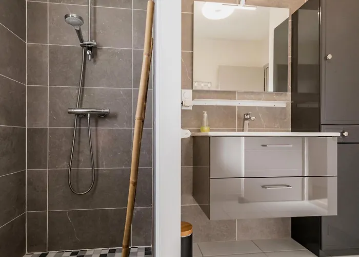 別荘 Charmante Maison Moderne Avec Jardin Prive A 9 Km De La Plage, Wi-fi Et Equipements Confortables - Fr-1-306-1277